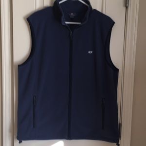 Vineyard Vines fleece vest